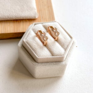 Kolczyki kółka nieskończoność cyrkonie