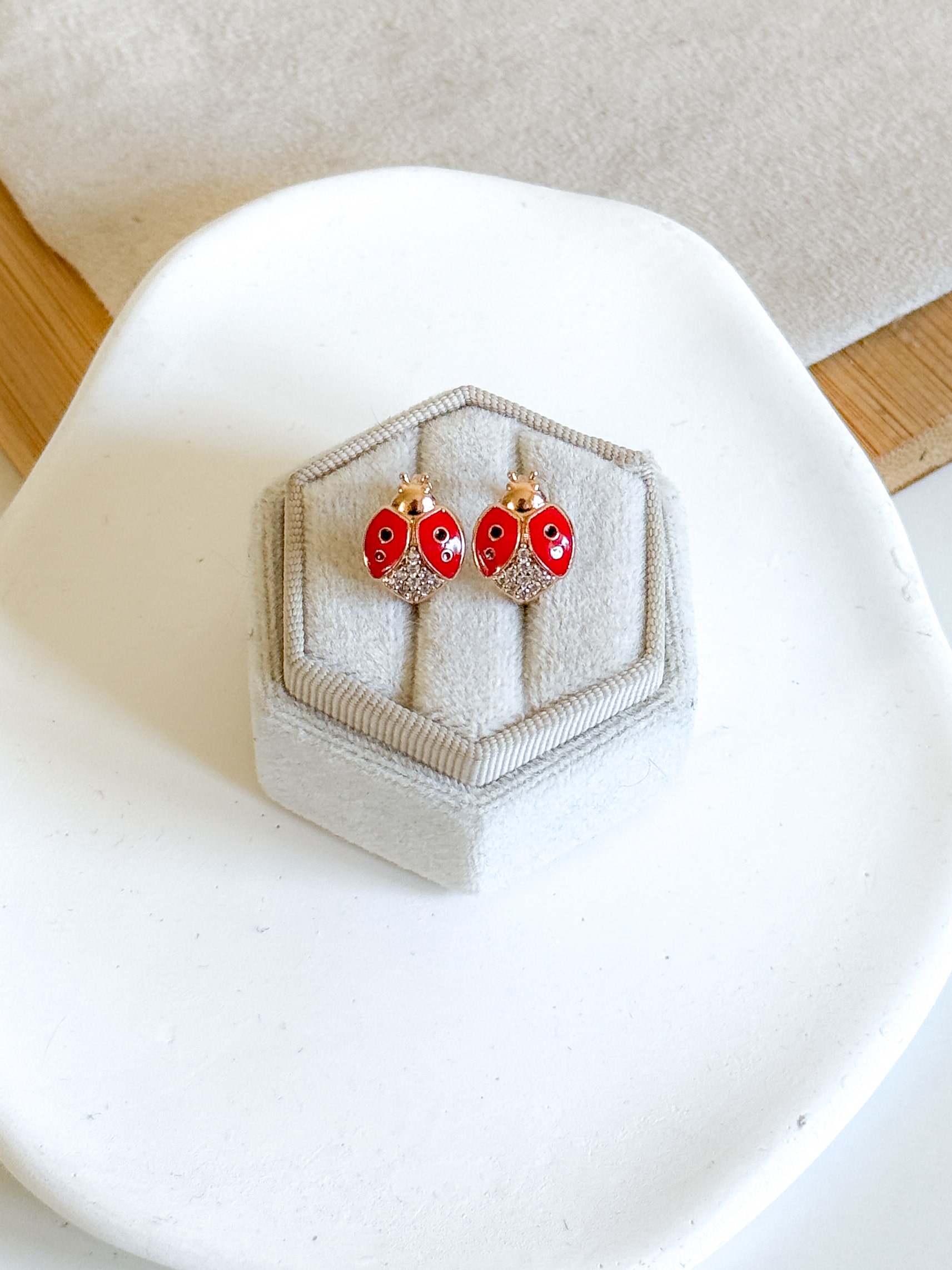 Kolczyki dziecięce biedronki emaliowane większe