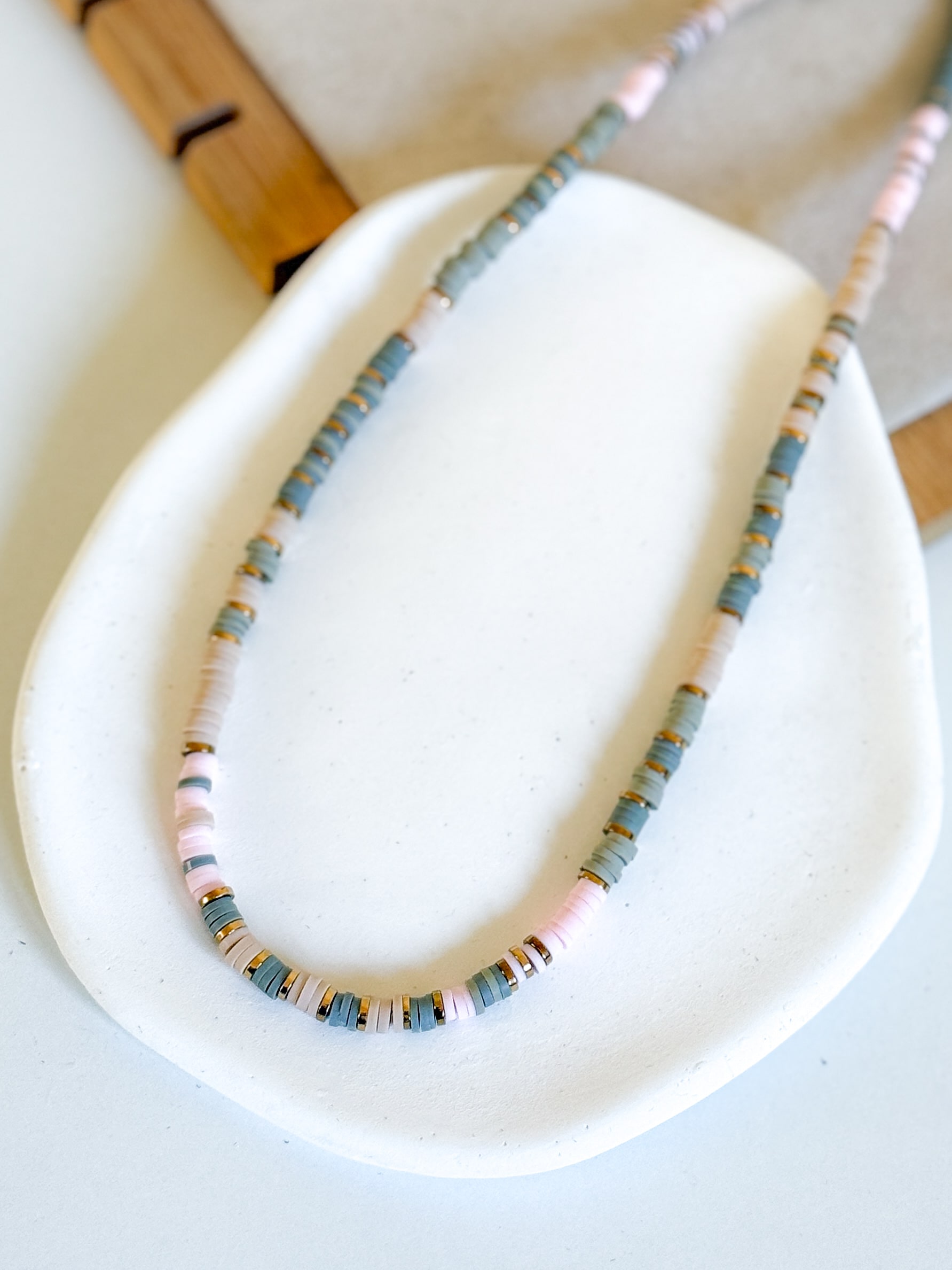 Naszyjnik przekładki silikonowe różowe i szare