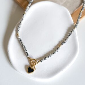 Ręcznie wykonany naszyjnik jaspis dalmatyński czarne serce