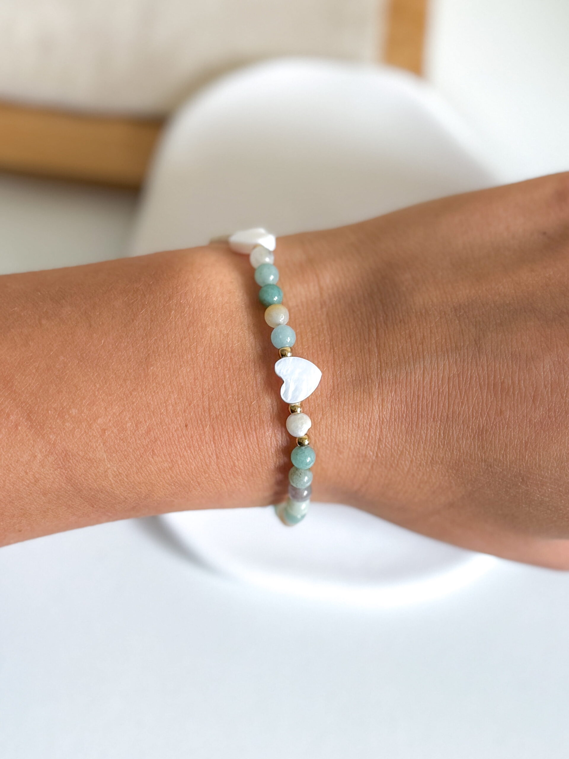 Bransoletka na gumce ręcznie robiona amazonit serca