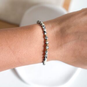 Bransoletka na gumce, ręcznie robiona jaspis dalmatyński no.2