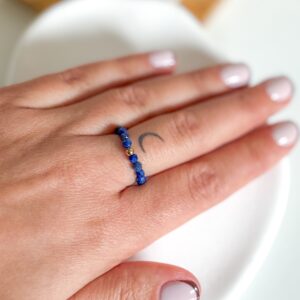 Pierścionek ręcznie wykonany kamienie lapis lazuli