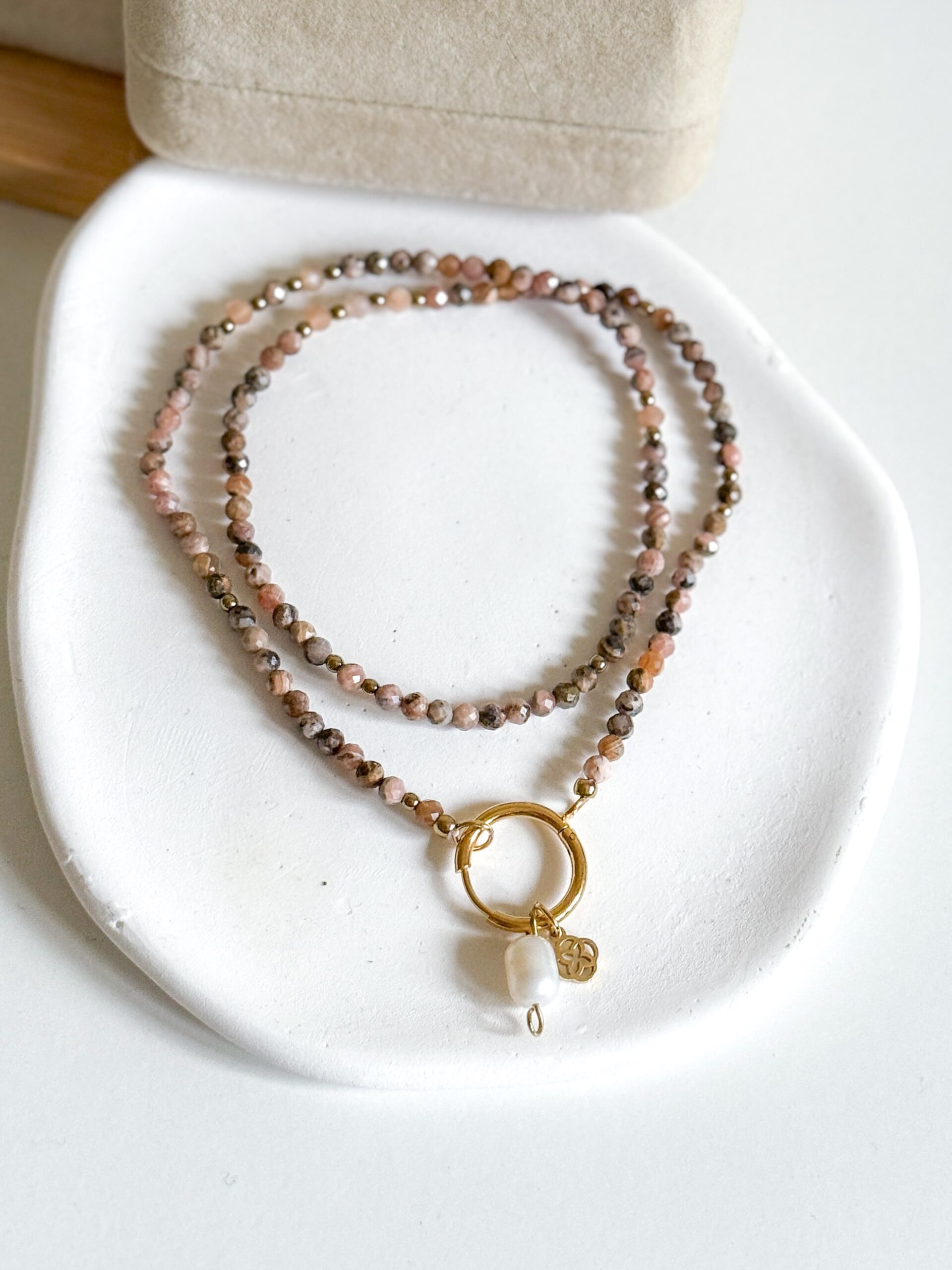 Naszyjnik choker ręcznie wykonany rodochrozyt zawieszki