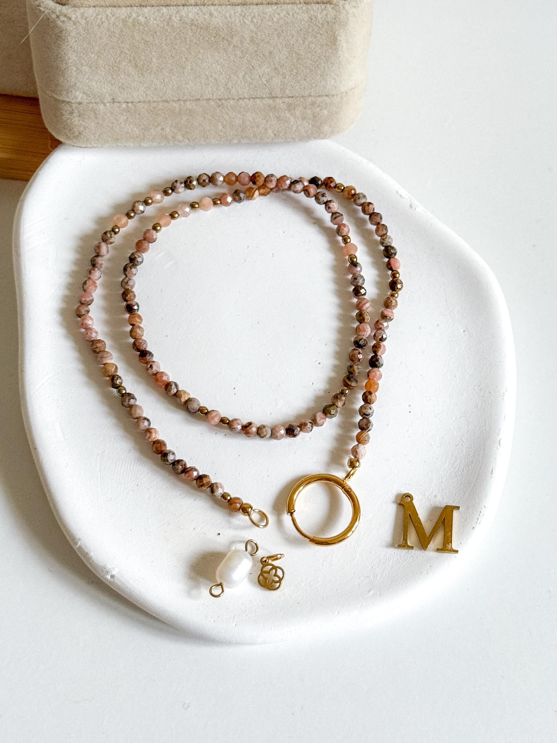 Naszyjnik choker ręcznie wykonany rodochrozyt zawieszki - obrazek 2