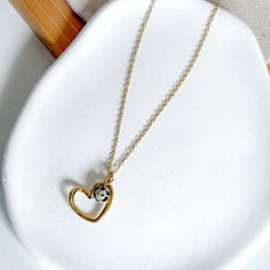 Naszyjnik obwódka serce kamień jaspis dalmatyński