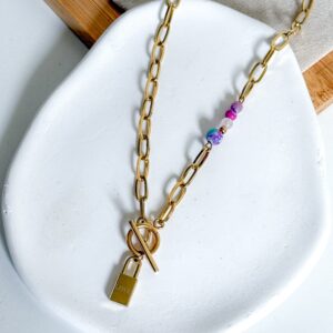 Naszyjnik choker jaspis cesarski fioletowy kłódka