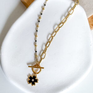 Naszyjnik choker pół na pół czarne koraliki koniczynka