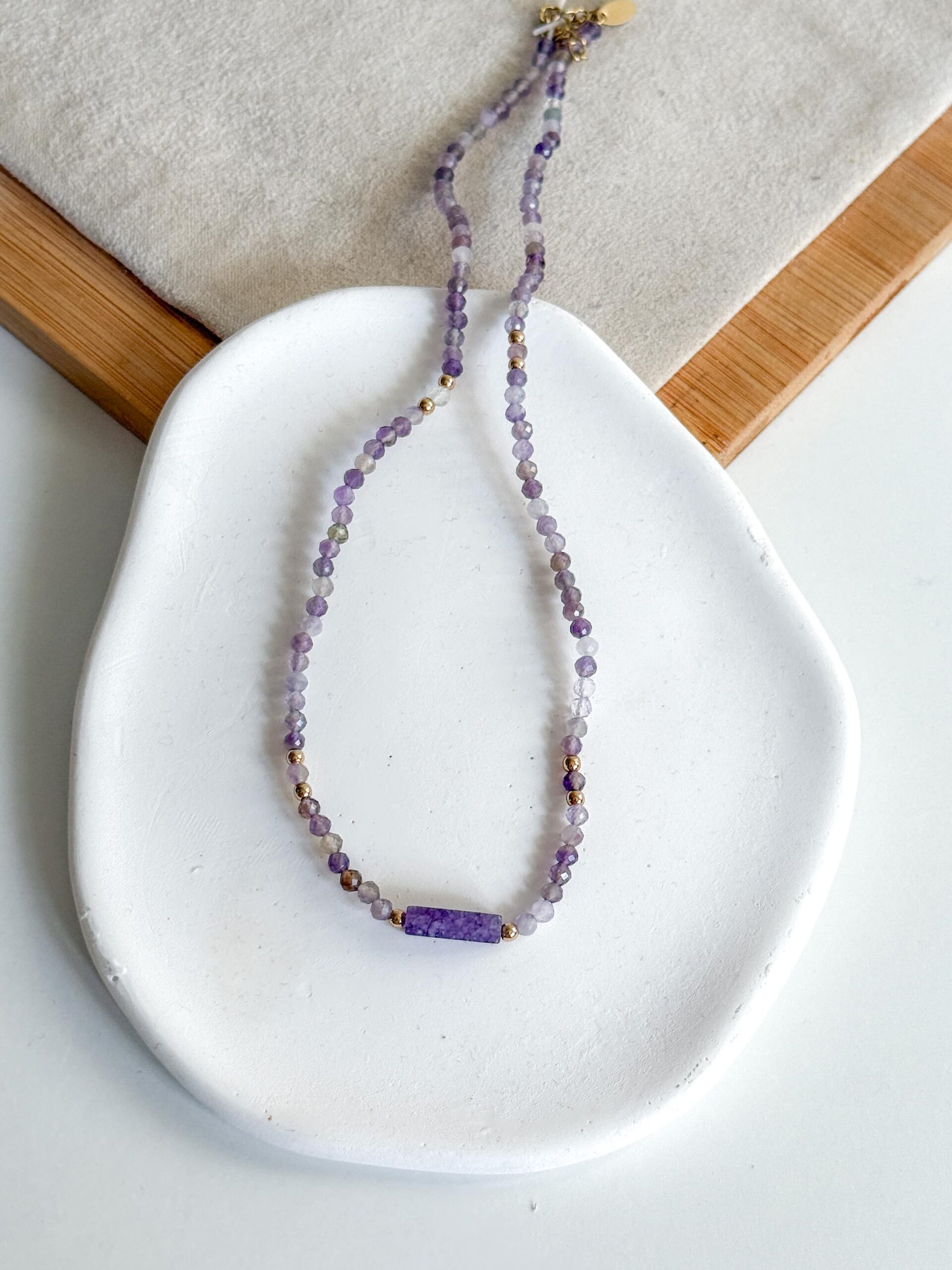 Naszyjnik choker ręcznie wykonany kamień ametyst fasetowany - obrazek 2