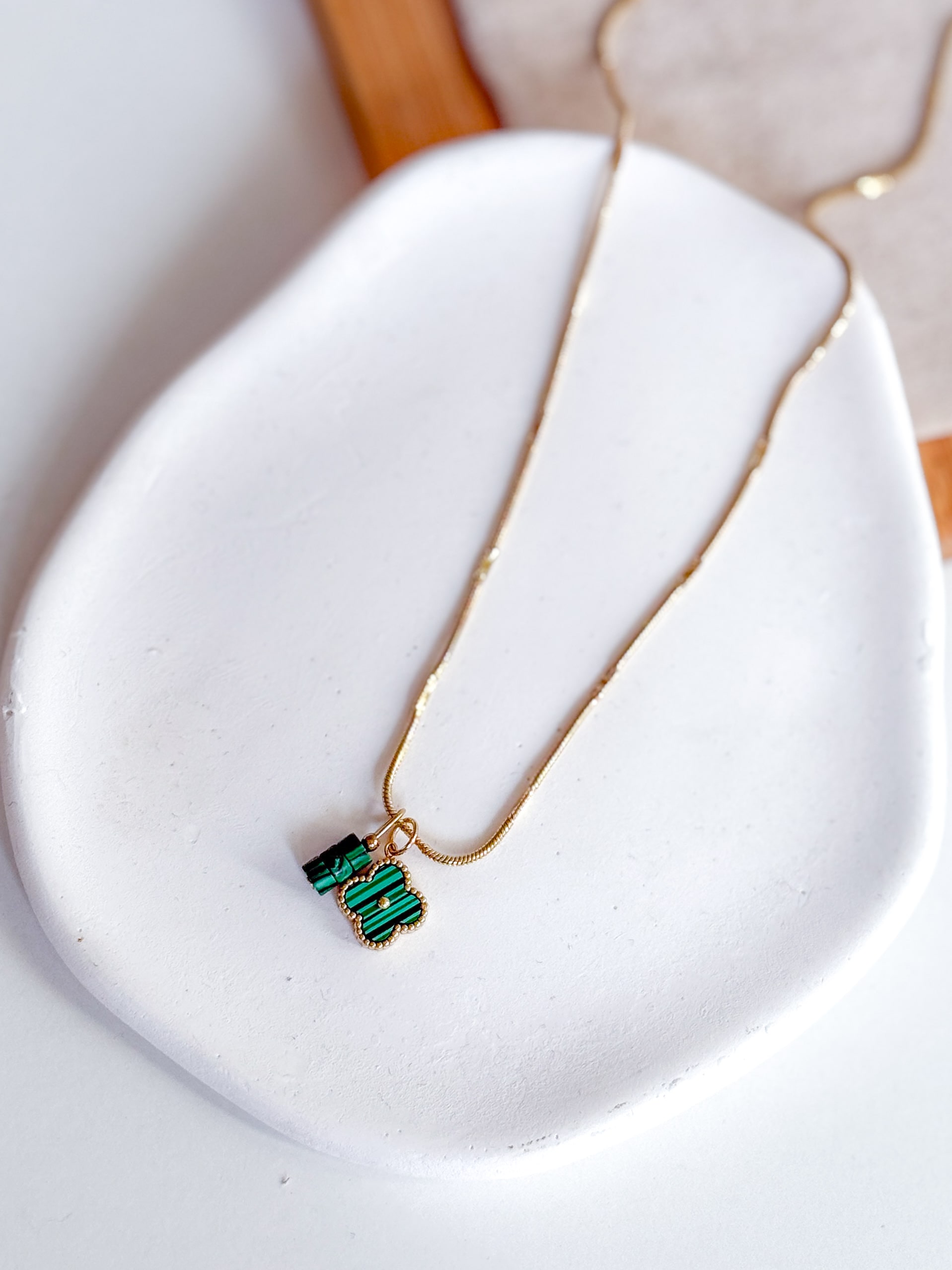 Naszyjnik koniczynka malachit