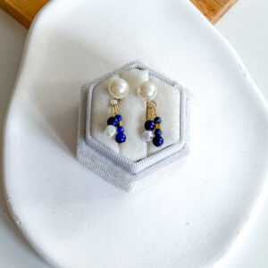 Kolczyki ręcznie wykonane perły kamienie Lapis Lazuli