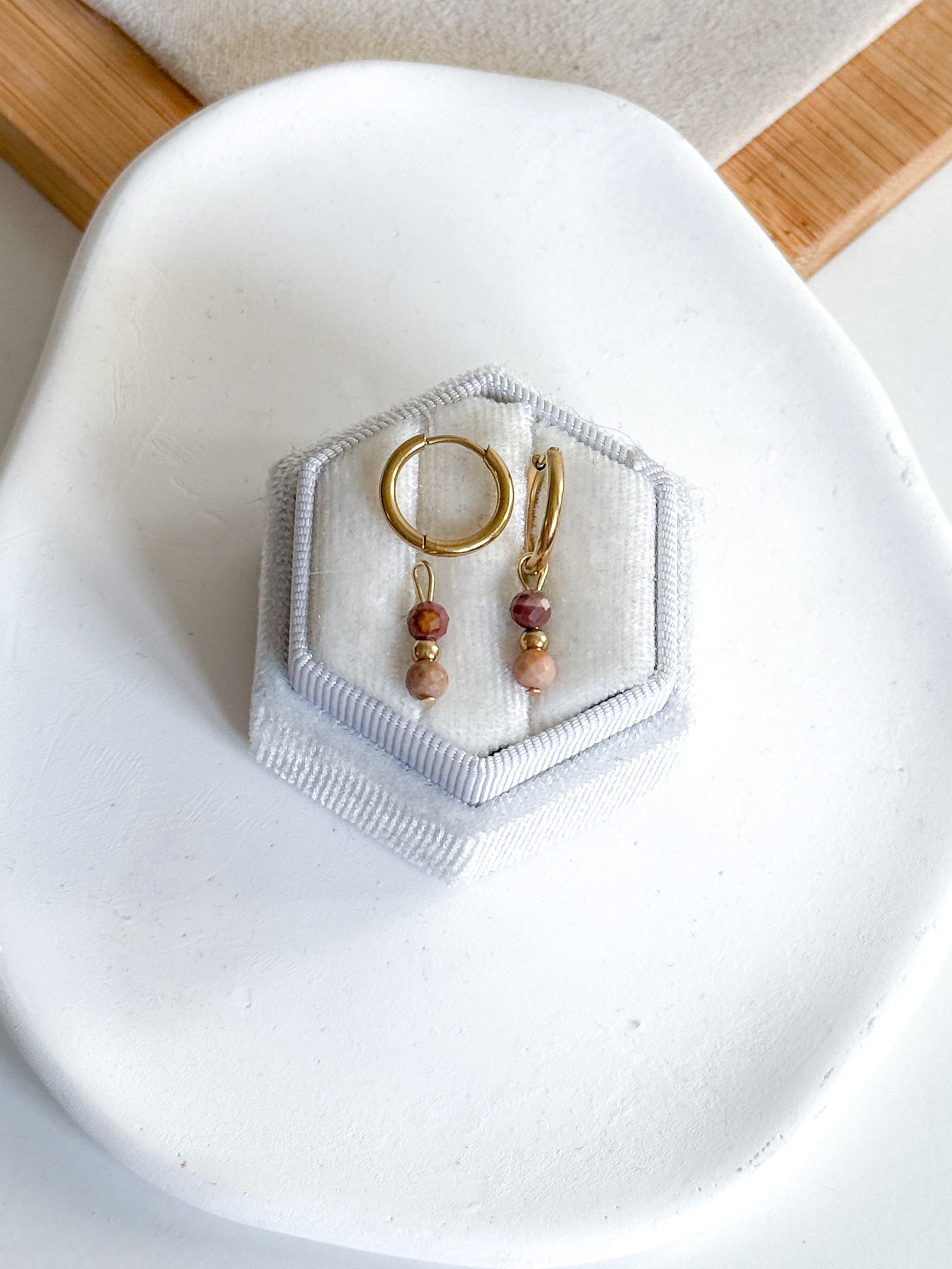 Kolczyki ręcznie wykonane kółka kamienie Rodochrozyt - obrazek 2