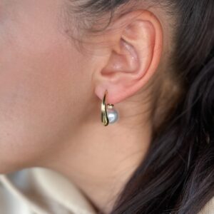 Kolczyki łezki z zatykaną perłą