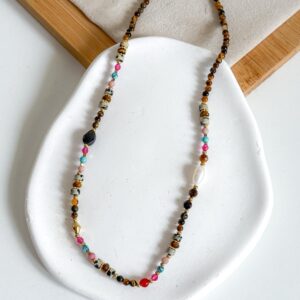 Naszyjnik tygrysie oko, jaspis dalmatyński, agat fuksjowy, turkus