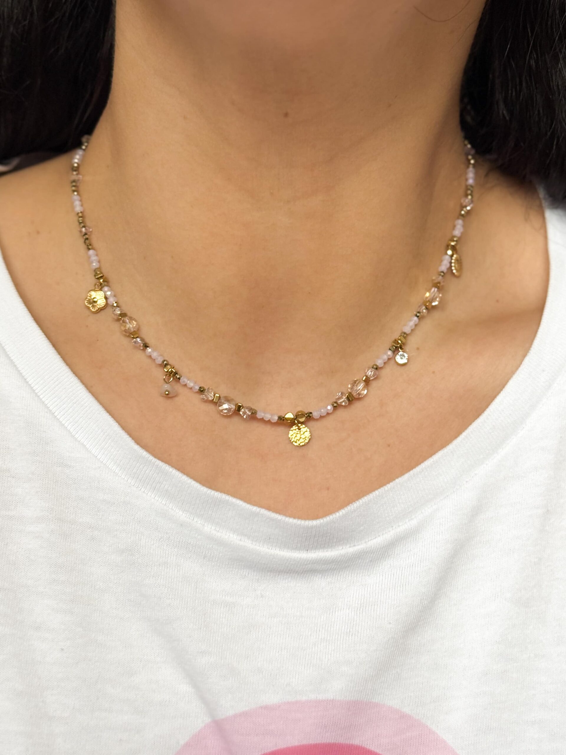 Naszyjnik różowy kwarc zawieszki kwiatki - obrazek 2