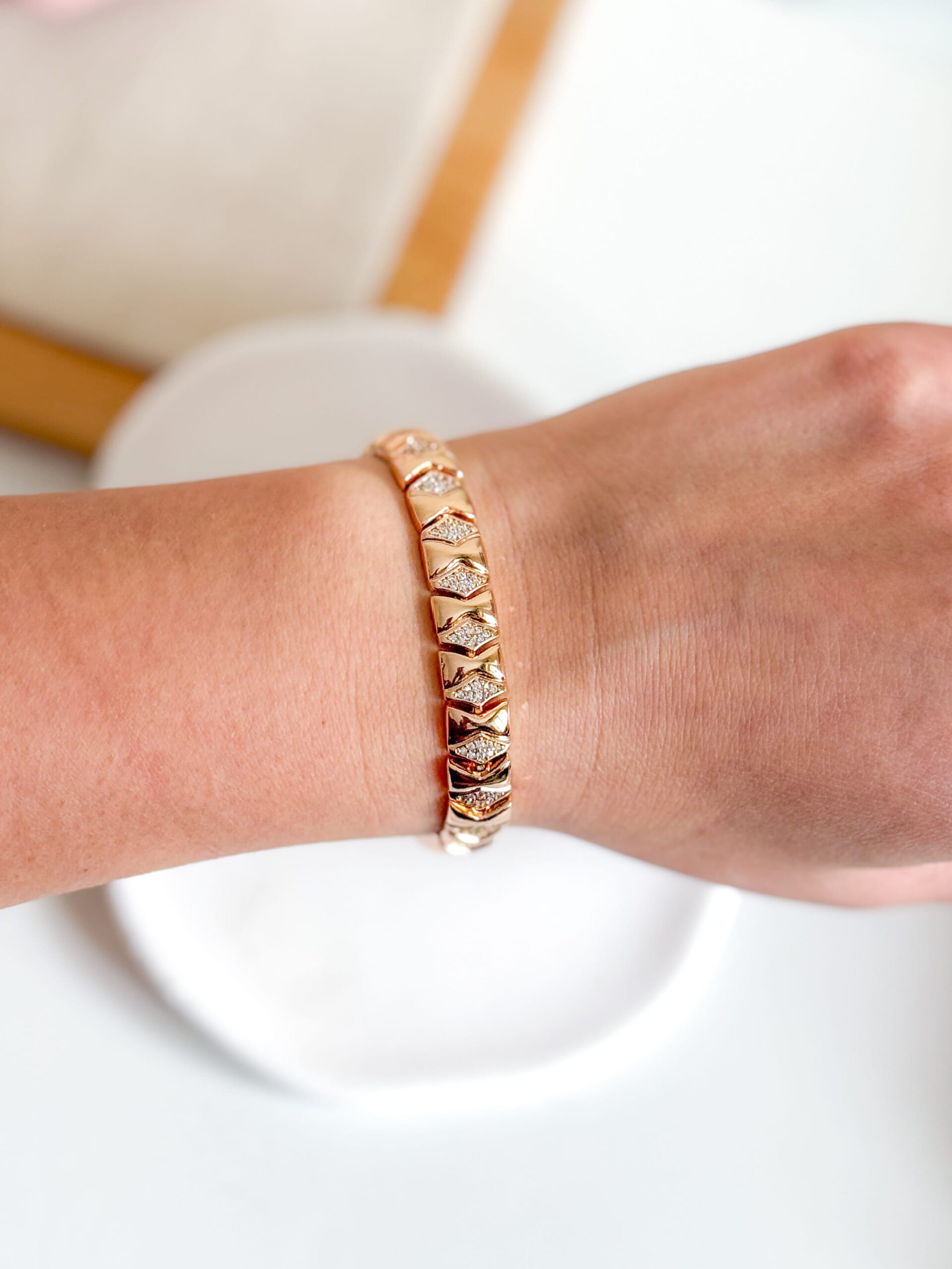 Elegancka bransoletka wzór 3