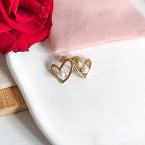 Kolekcja walentynkowa- kolczyki subtelne serca perełka