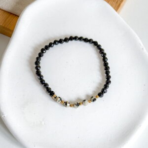 Bransoletka na gumce turmalin czarny i jaspis dalmatyński