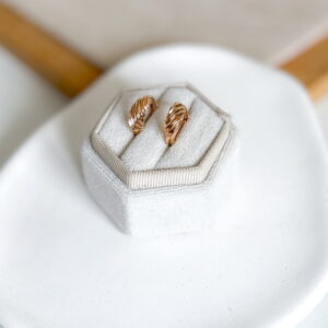 Kolczyki nacinane fale