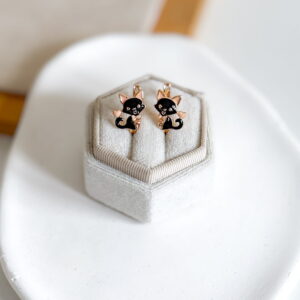 Kolczyki dziecięce kotki czarne emaliowane