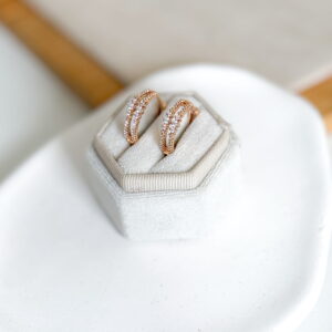 Kolczyki kółka podwójne cyrkonie paski