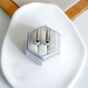 Kolczyki owale zaokrąglone nowe w kolorze srebrnym